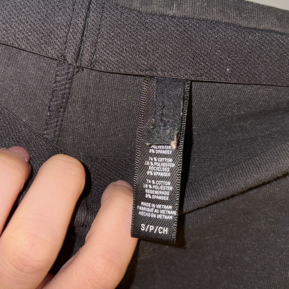 SKIMS Outdoor Flared Leggings - Picture 3 of 3